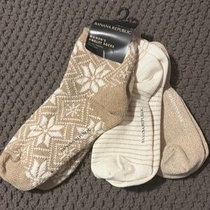 Banana Republic Tan and Cream Knit Ankle Socks